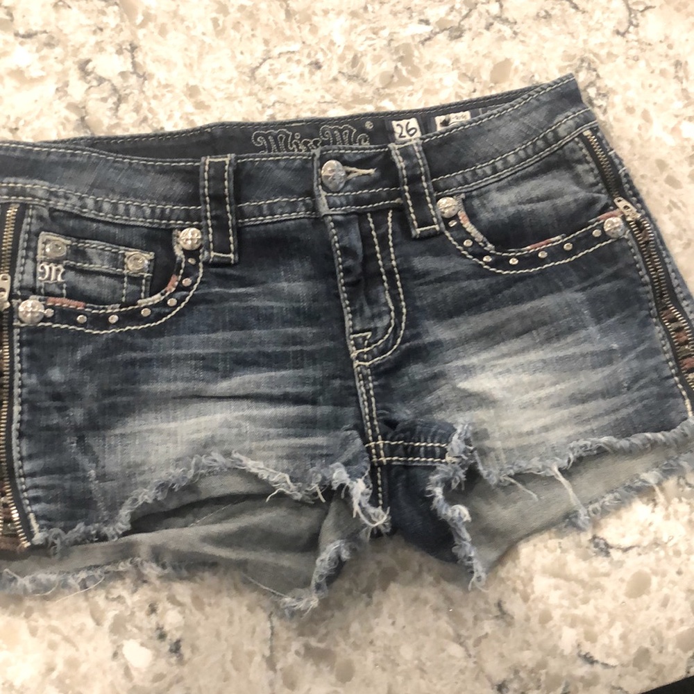 Miss me denim shorts 🩳
